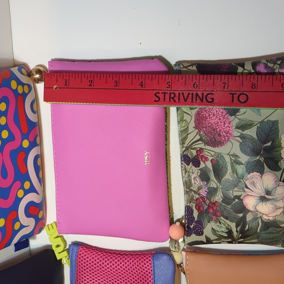 IPSY 6 Zipper Bags With 24 New Mystery Makeups - Picture 8 of 8